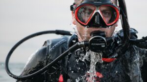 Why Dive With a Titanium Regulator?